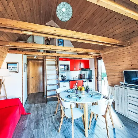 Holiday home Ty Flor By Interhome *